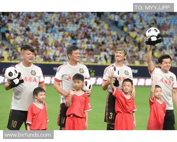 足球明星背后那些默默支持的大牌迷妹们揭秘