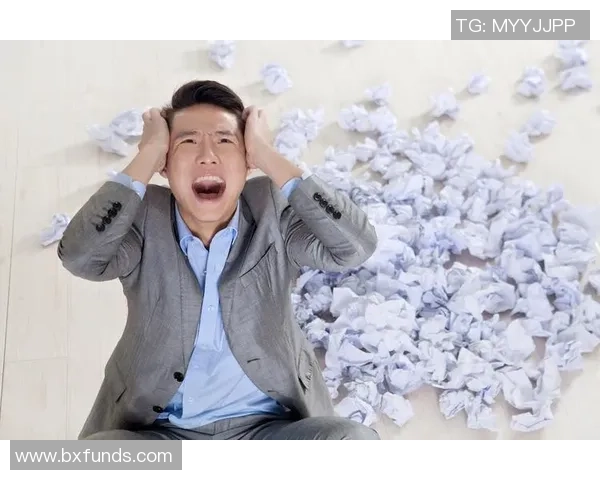 足球球星如何应对恶评和负面情绪保持积极心态的秘诀 足球球星如何应对恶评和负面情绪保持积极心态的秘诀