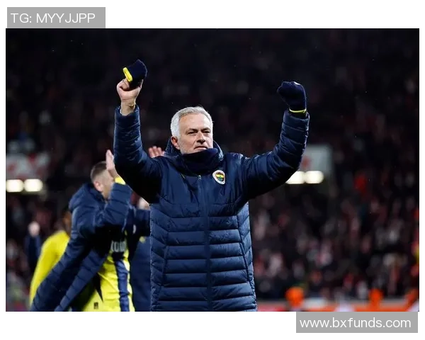 踢足球时因晕倒引发关注的球星是谁背后的原因与健康隐患 踢足球时因晕倒引发关注的球星是谁背后的原因与健康隐患